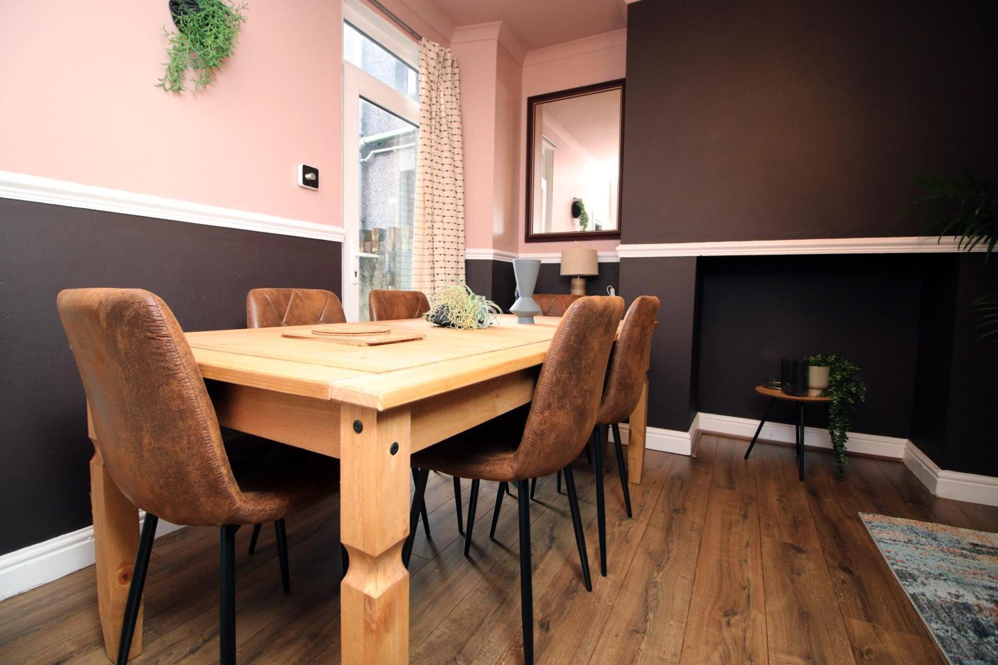Cosy 3Br Home, Scenic Views, Ideal For Walks & Work Abertillery Luaran gambar