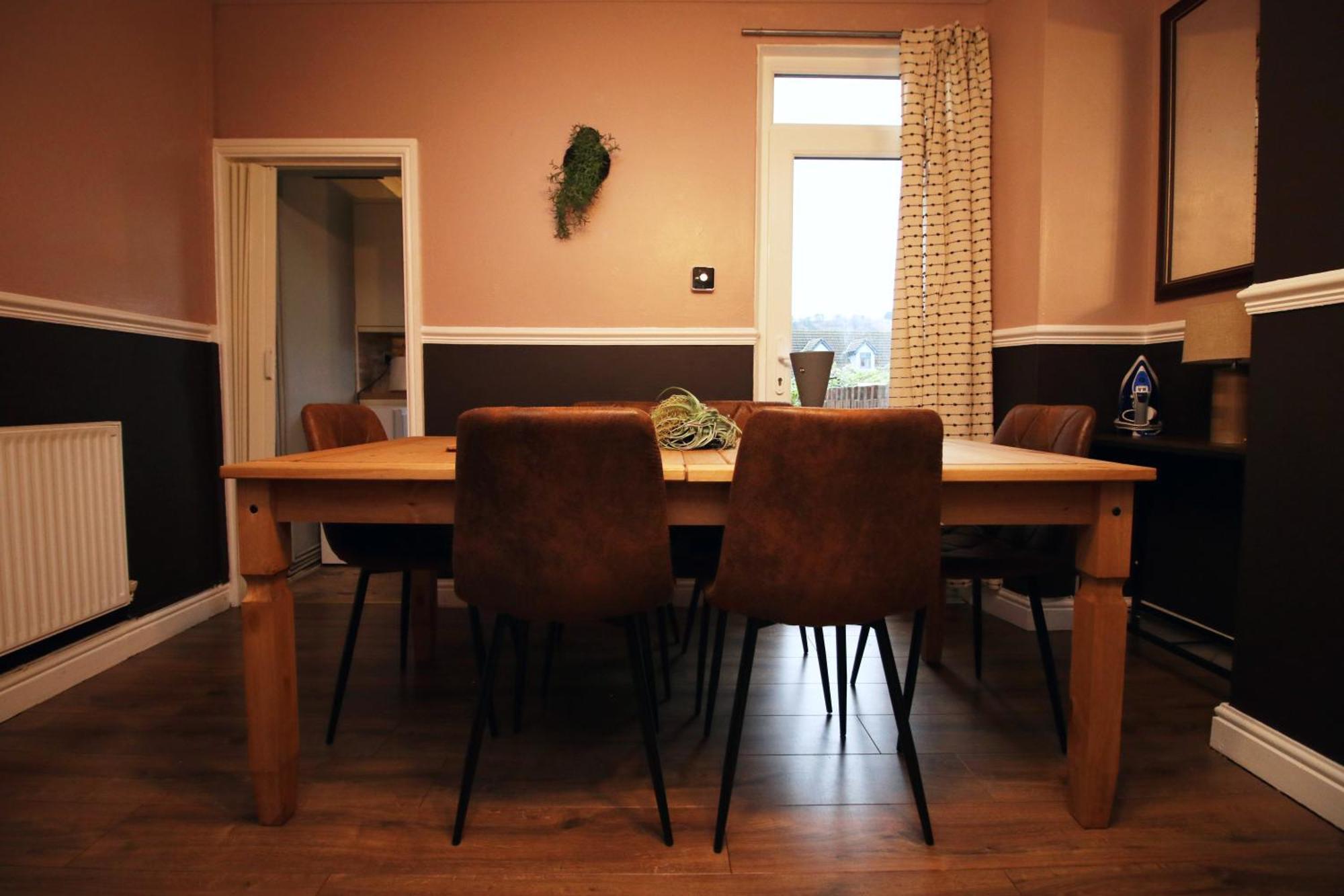 Cosy 3Br Home, Scenic Views, Ideal For Walks & Work Abertillery Luaran gambar