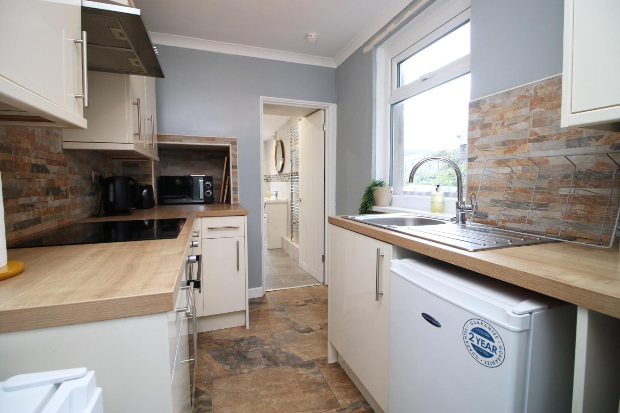 Cosy 3Br Home, Scenic Views, Ideal For Walks & Work Abertillery Luaran gambar
